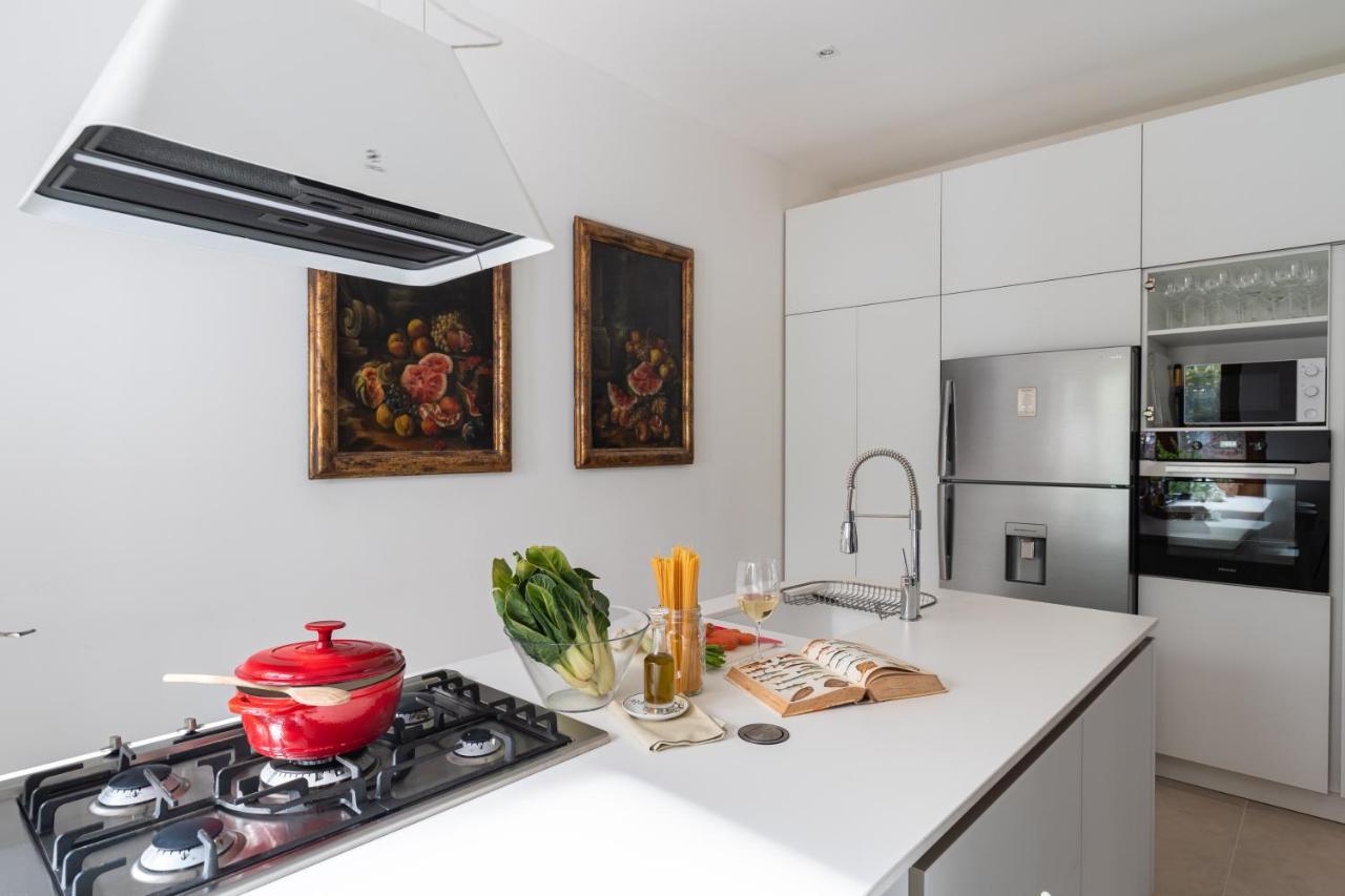 Domus Orestea Luxury Suites 巴勒莫 外观 照片