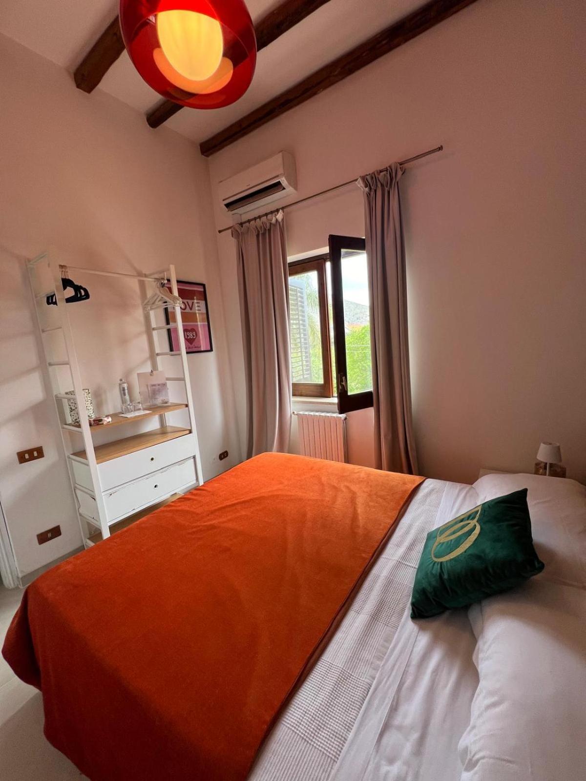 Domus Orestea Luxury Suites 巴勒莫 外观 照片