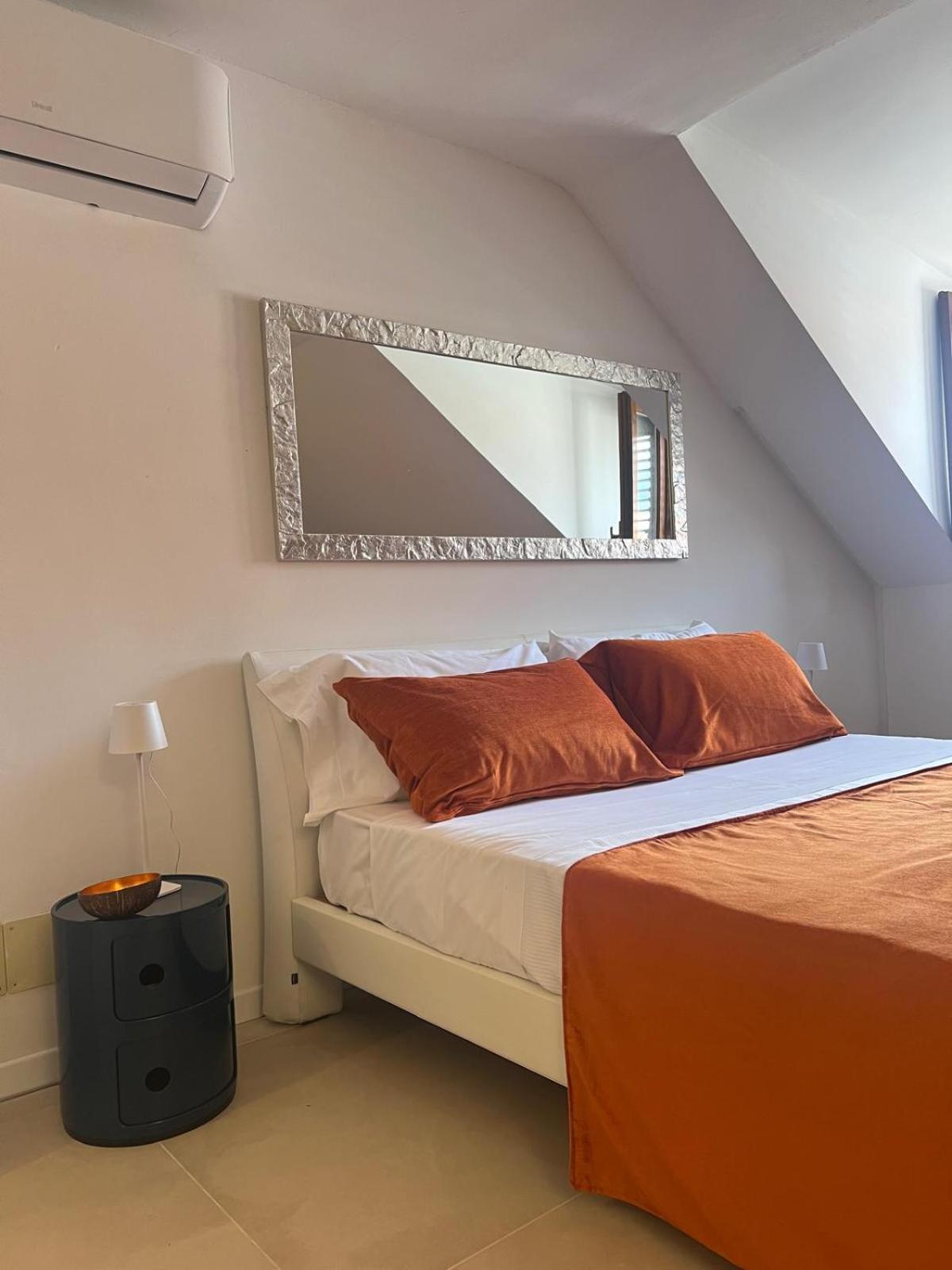 Domus Orestea Luxury Suites 巴勒莫 外观 照片