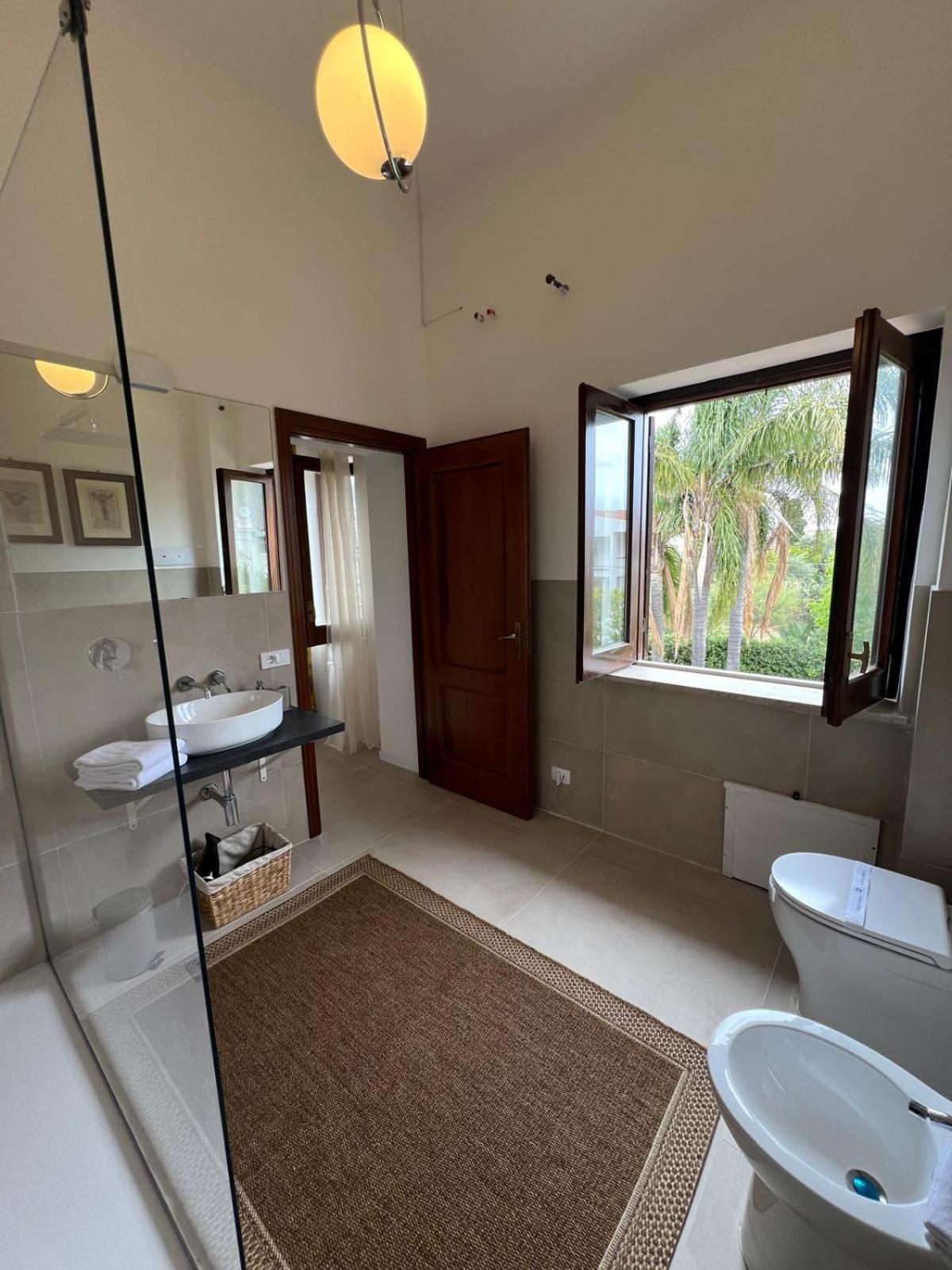 Domus Orestea Luxury Suites 巴勒莫 外观 照片