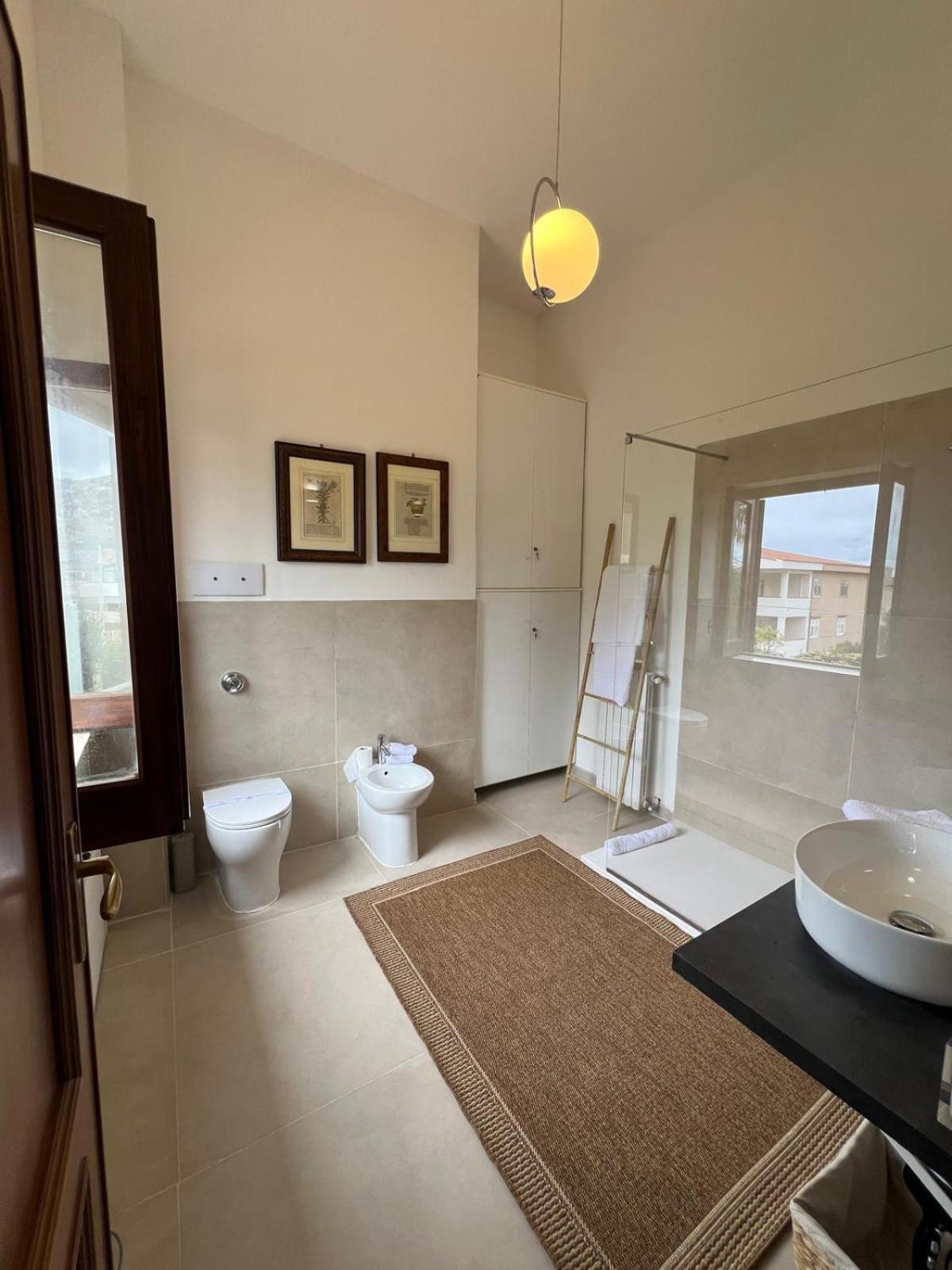 Domus Orestea Luxury Suites 巴勒莫 外观 照片